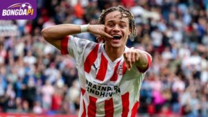 Xavi Simons trong màu áo của RB Leipzig