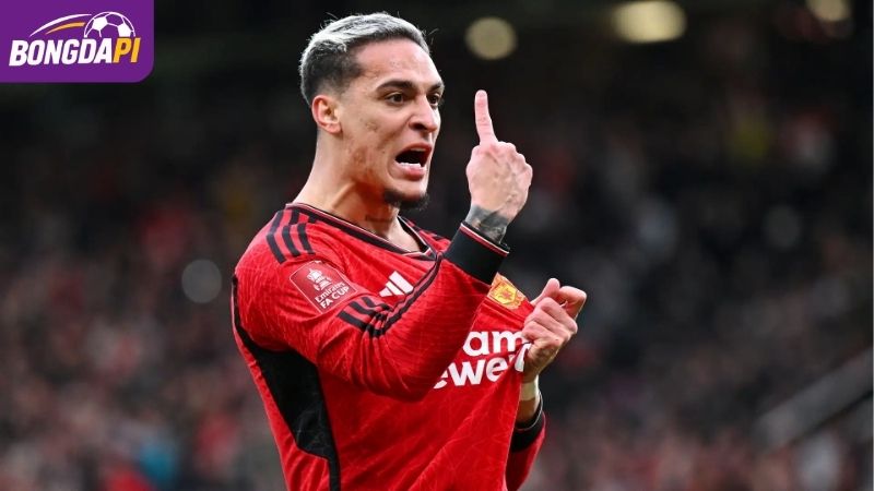 Antony trở thành gánh nặng của đội bóng