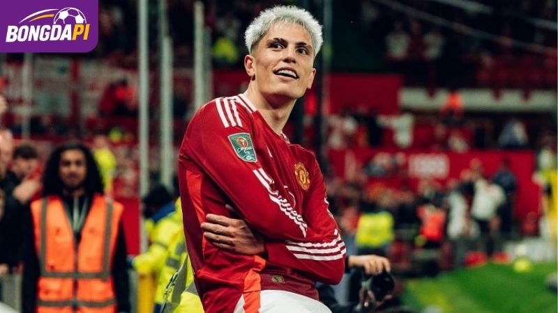 Garnacho rời khỏi Old Trafford