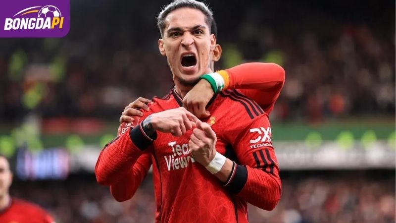 Việc đẩy Antoy đi trở thành ưu tiên hàng đầu